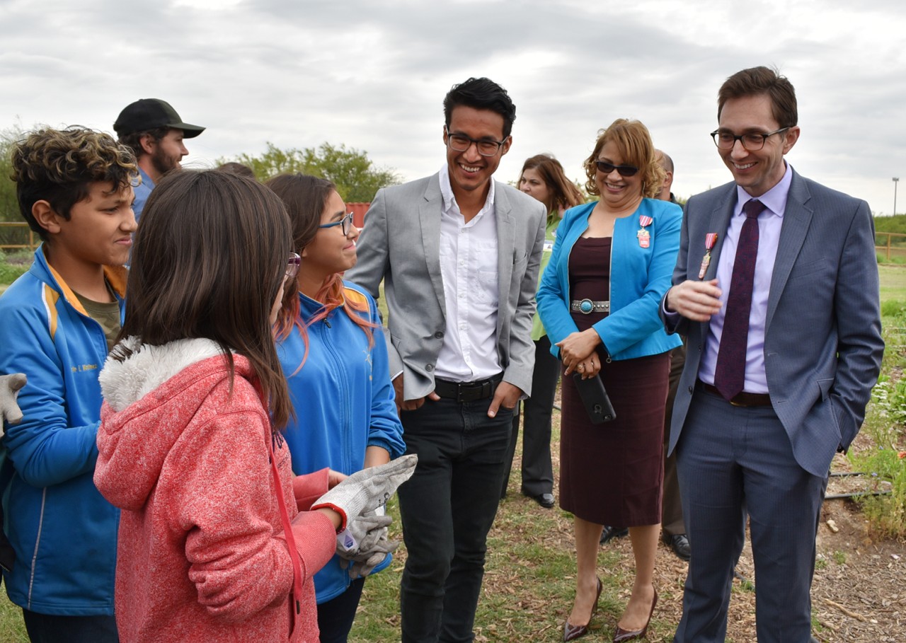 b2ap3 large Brandon Lipps on the job