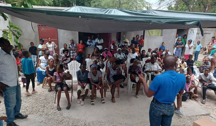 MFB Haiti providing food with the help of partnerships 2 b2ap3 large Citi Soleil