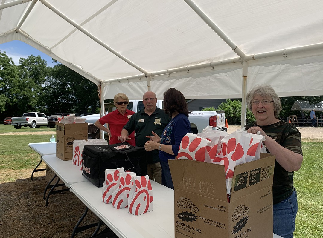 MFB Clay Shoot for Hunger a success 1 b2ap3 large Clay Shoot Peo