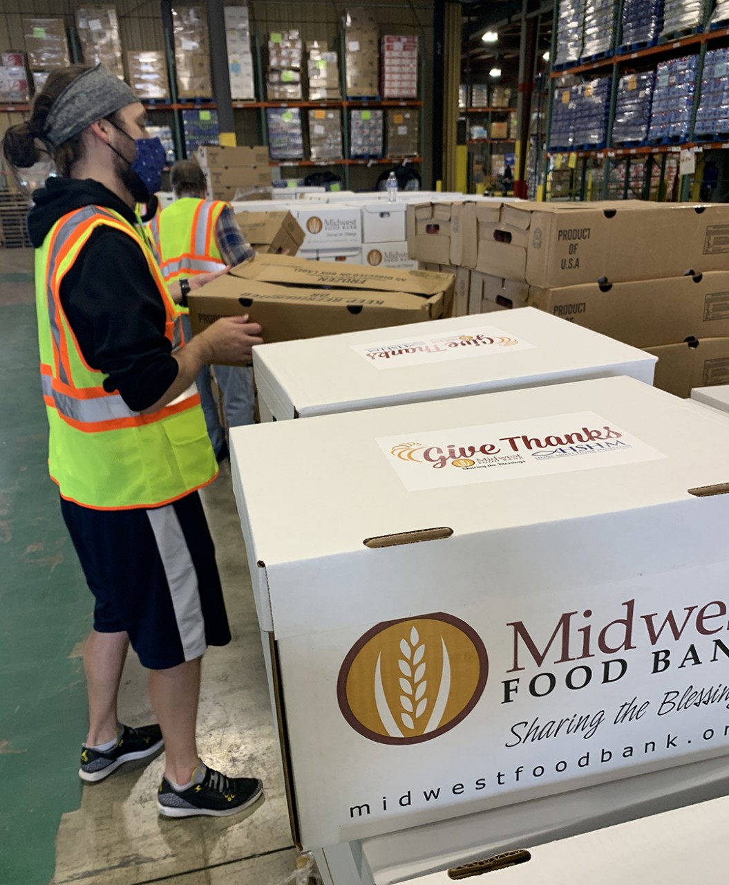 b2ap3 large Give Thanks 2020 5