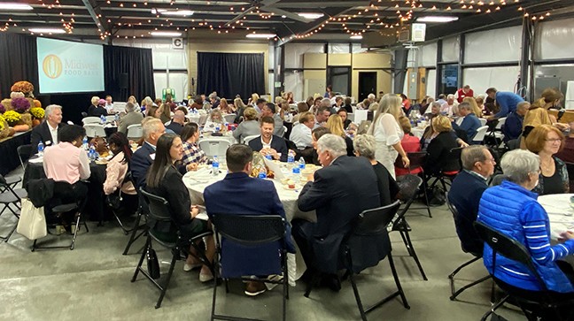 b2ap3 large Harvest of Blessings dinner