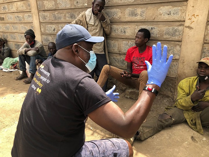 b2ap3 large Love In Deed10