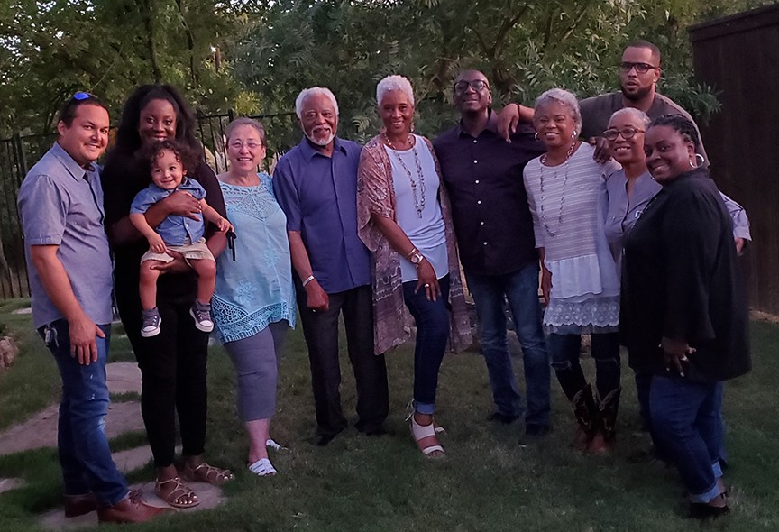 b2ap3 large Rhonda family