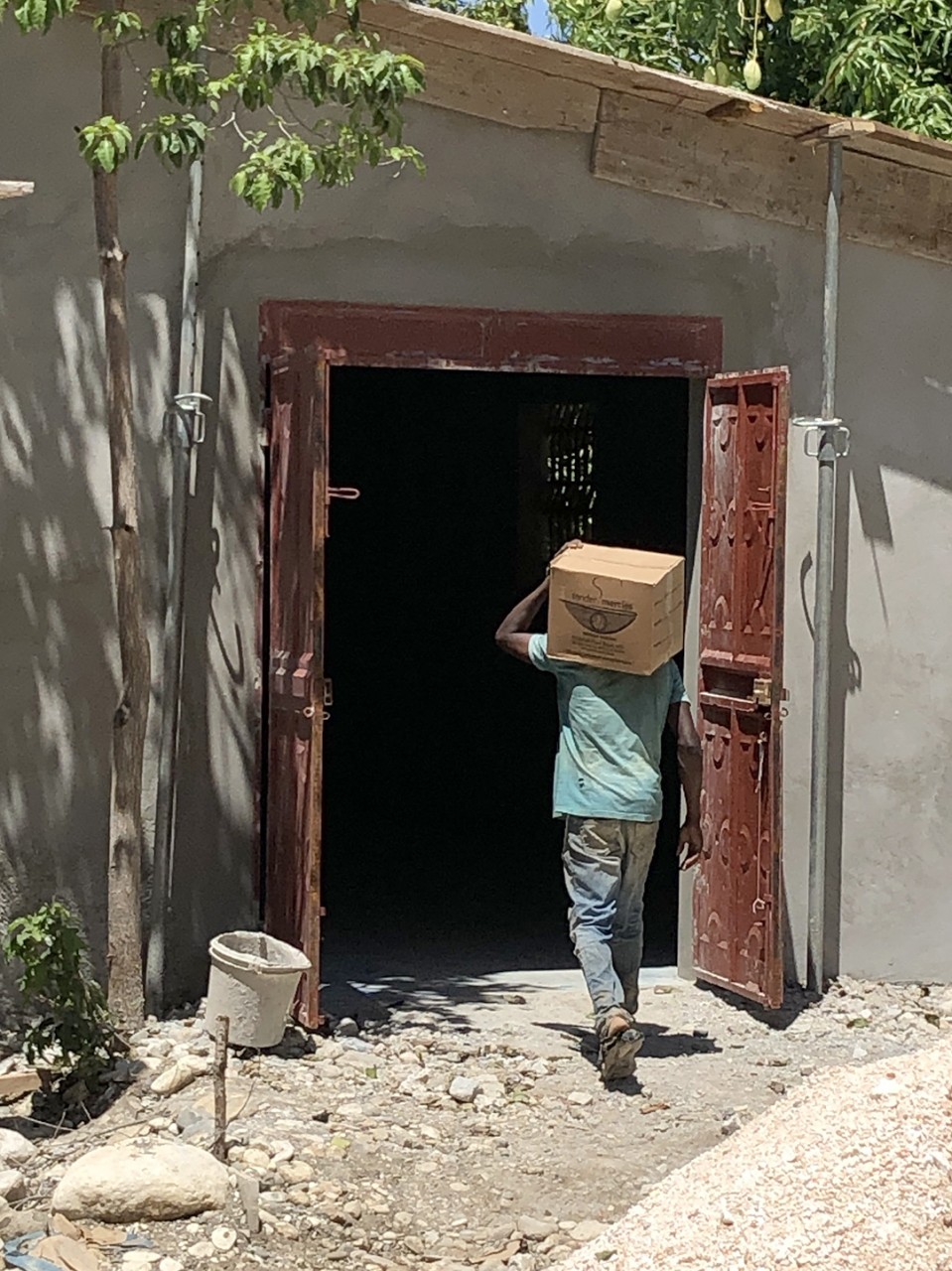 b2ap3 large Storage Jacmel 2