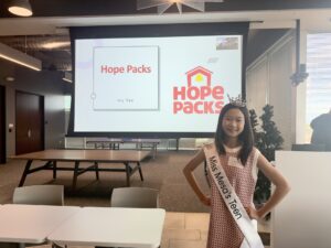 Ivy Tao Helps Students Support Hope Packs in Arizona