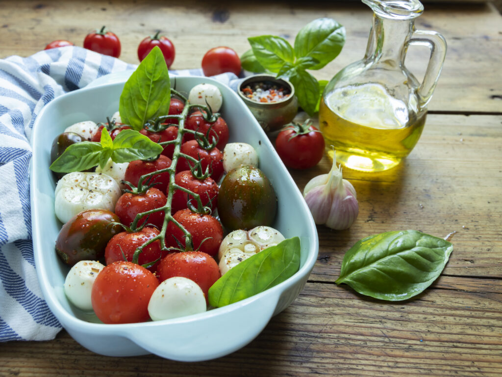 Olive Oil drizzled on tomato Food Fact cover